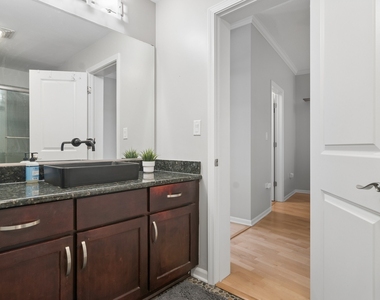 1228 Emerson Street - Photo Thumbnail 11