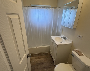 1241 Arthur Street - Photo Thumbnail 11
