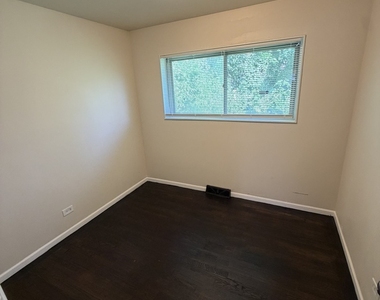 1241 Arthur Street - Photo Thumbnail 17