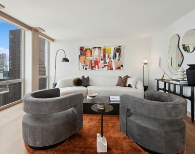111 E Chestnut Street - Photo Thumbnail 25