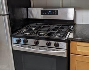 17 Parkside Court - Photo Thumbnail 14