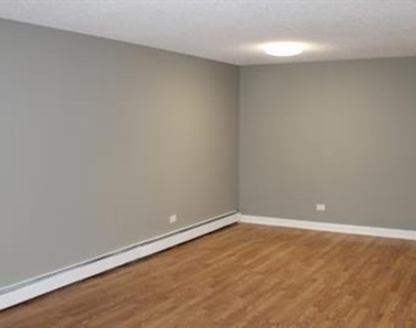 17 Parkside Court - Photo Thumbnail 6