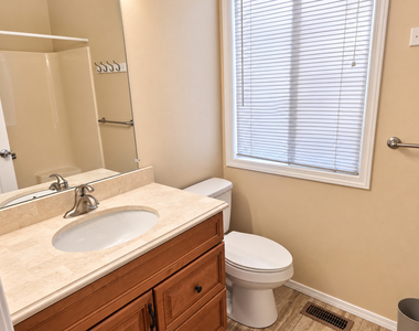 320 Thistle Drive - Photo Thumbnail 16