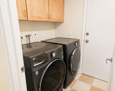 320 Thistle Drive - Photo Thumbnail 11
