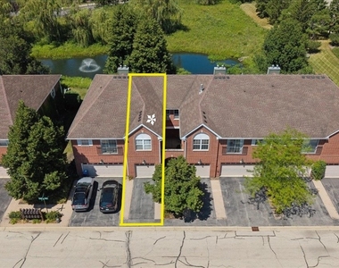 1116 Kensington Drive - Photo Thumbnail 1