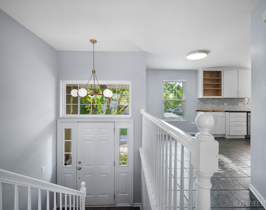 3023 Saganashkee Lane - Photo Thumbnail 5