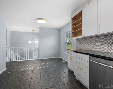 3023 Saganashkee Lane - Photo Thumbnail 8