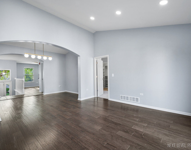 3023 Saganashkee Lane - Photo Thumbnail 13