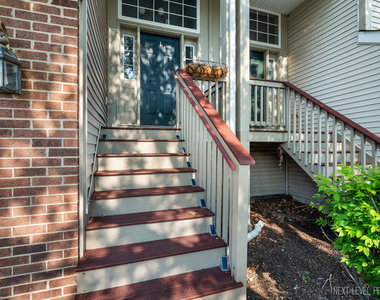 3023 Saganashkee Lane - Photo Thumbnail 3