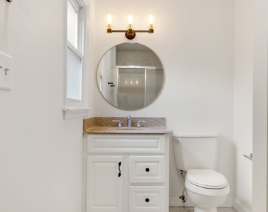 421 Collen Drive - Photo Thumbnail 8