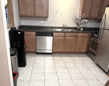 2258 Abbeywood Drive - Photo Thumbnail 4