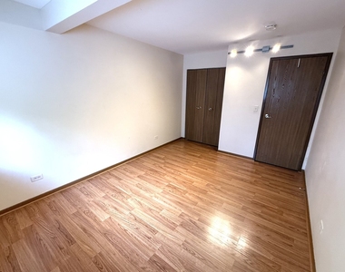 2258 Abbeywood Drive - Photo Thumbnail 7