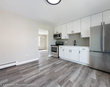 7653 S Roberts Road - Photo Thumbnail 8