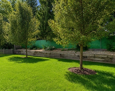 198 Mistwood Lane - Photo Thumbnail 20