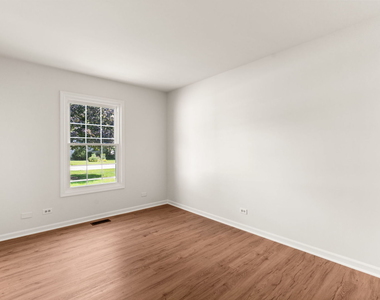 198 Mistwood Lane - Photo Thumbnail 14