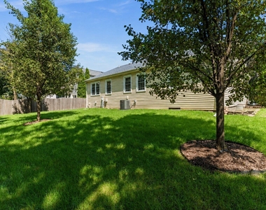 198 Mistwood Lane - Photo Thumbnail 18