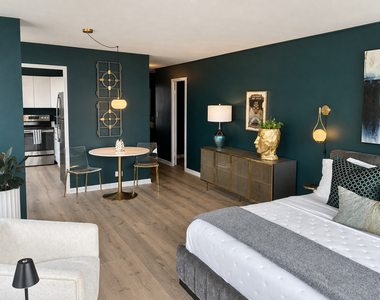 3550 N Lake Shore Drive - Photo Thumbnail 4