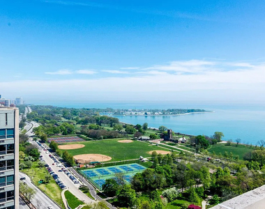 3550 N Lake Shore Drive - Photo Thumbnail 16
