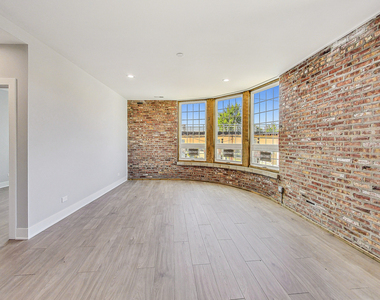 4158 W Lake Street - Photo Thumbnail 6