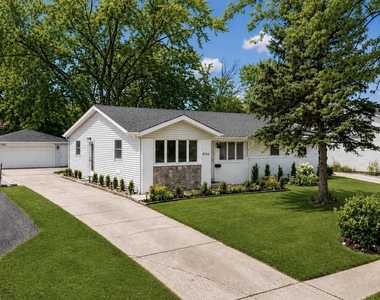 8766.. S 83rd Ct.. Avenue - Photo Thumbnail 4