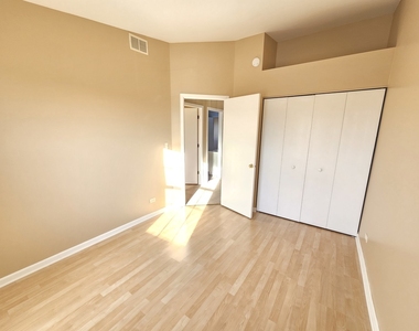 2315 N Meadows Lane - Photo Thumbnail 19