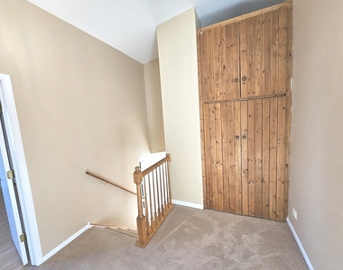 2315 N Meadows Lane - Photo Thumbnail 13