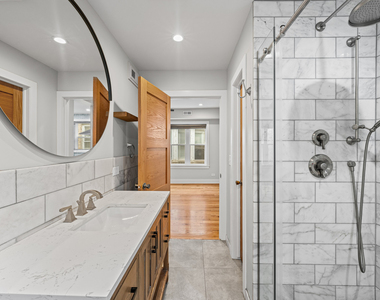 5010 N Major Avenue - Photo Thumbnail 8
