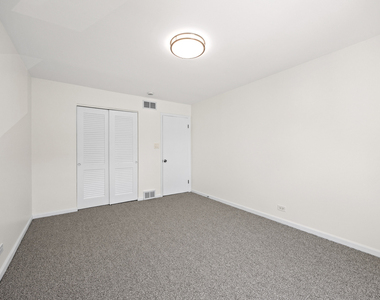 1615 W Greenleaf Avenue - Photo Thumbnail 14