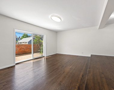 1615 W Greenleaf Avenue - Photo Thumbnail 5