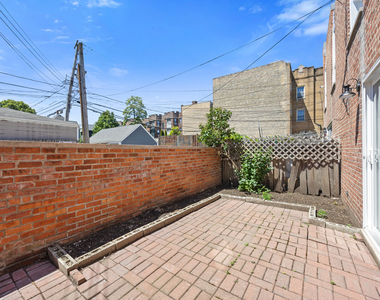 1615 W Greenleaf Avenue - Photo Thumbnail 23