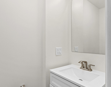 1615 W Greenleaf Avenue - Photo Thumbnail 18
