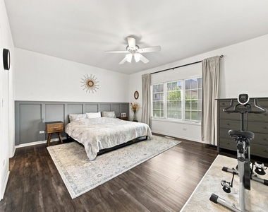 4144 Florence Way - Photo Thumbnail 6