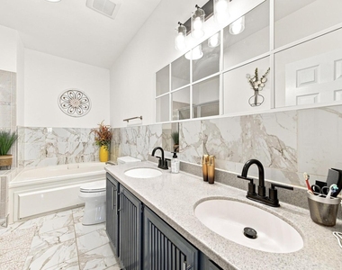 4144 Florence Way - Photo Thumbnail 11