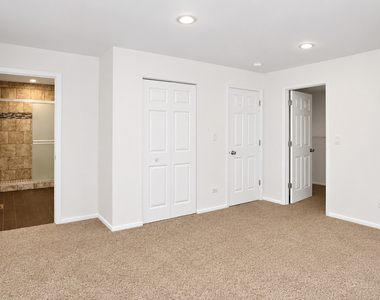 697 Hickory Drive - Photo Thumbnail 14