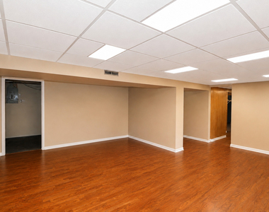 697 Hickory Drive - Photo Thumbnail 23