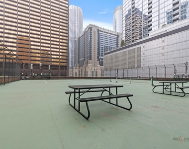 211 E Ohio Street - Photo Thumbnail 20