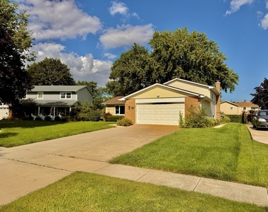 411 Sequoia Court - Photo Thumbnail 11