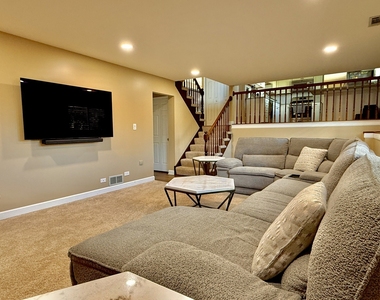 411 Sequoia Court - Photo Thumbnail 6