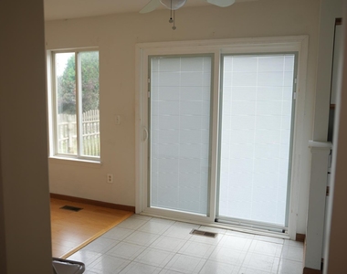 22115 W Pasadena Drive - Photo Thumbnail 9