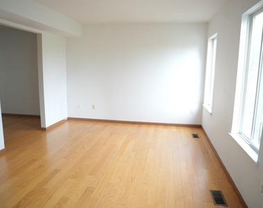 22115 W Pasadena Drive - Photo Thumbnail 24