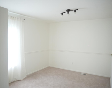 22115 W Pasadena Drive - Photo Thumbnail 17