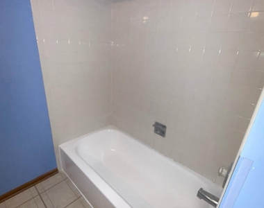 22115 W Pasadena Drive - Photo Thumbnail 5