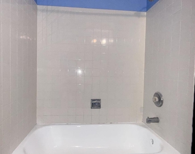 22115 W Pasadena Drive - Photo Thumbnail 4