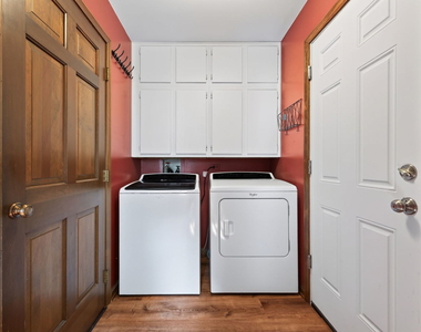 683 Honeysuckle Lane - Photo Thumbnail 13