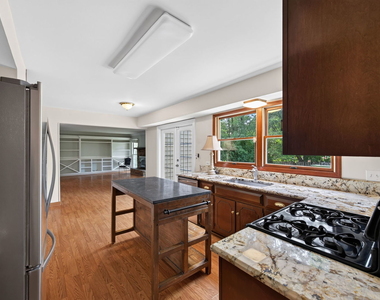 683 Honeysuckle Lane - Photo Thumbnail 3