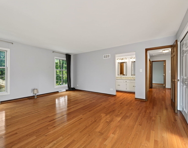 683 Honeysuckle Lane - Photo Thumbnail 6