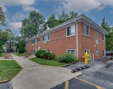 34 N Main Street - Photo Thumbnail 13