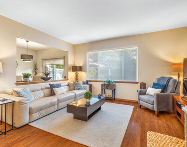 21142 W Braxton Lane - Photo Thumbnail 1