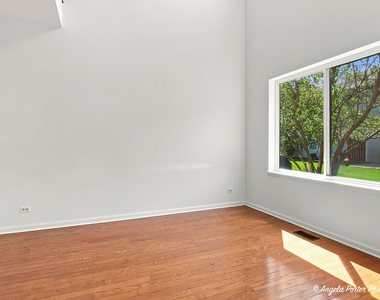 376 N Patriot Drive - Photo Thumbnail 4