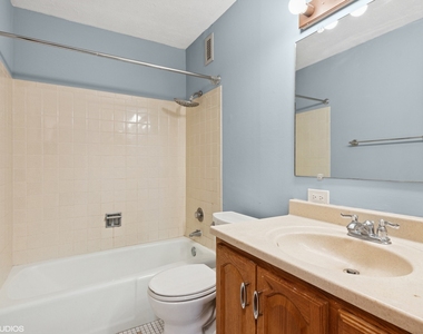 2200 S Stewart Avenue - Photo Thumbnail 12